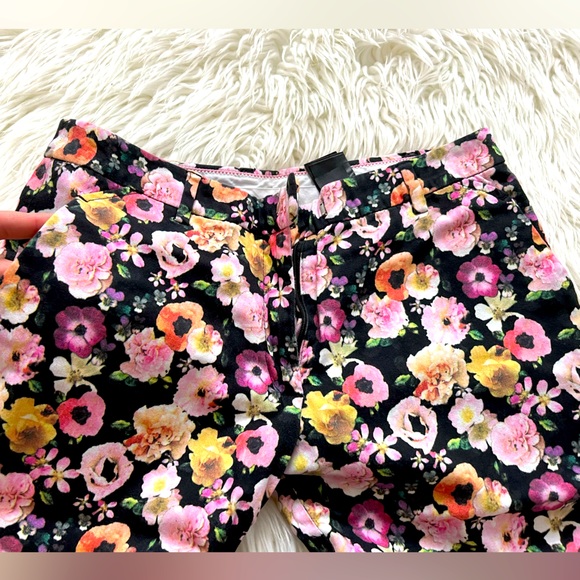 5 for $10!!! H&M pants 98%cotton - Picture 3 of 10